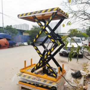 Ban nang dien 1 tan DGS1000