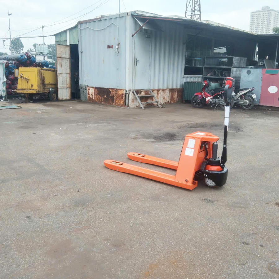 xe nâng tay điện thấp 2 tấn