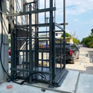 Báo giá thang nâng hàng thủy lực 2 tấn 3 tấn nâng cao 3m, 4m, 5m 4 Thang nang hang thuy luc 2 tan nang cao 4m